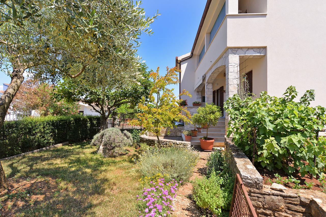 Apartment Milan 1174 Pula Exterior foto