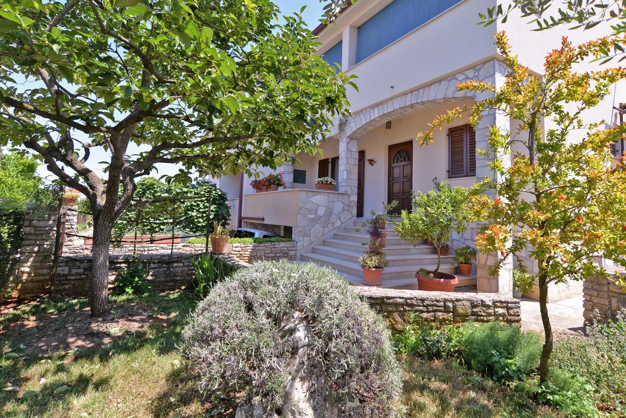 Apartment Milan 1174 Pula Exterior foto